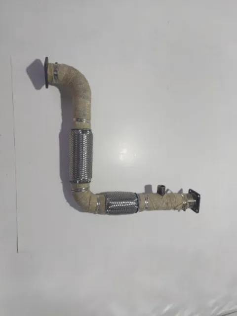 Front pipe