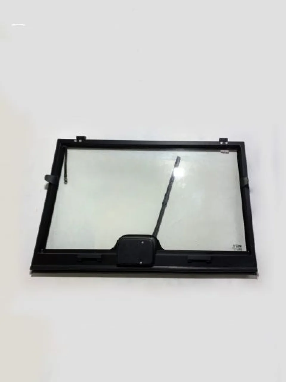 Front window assembly