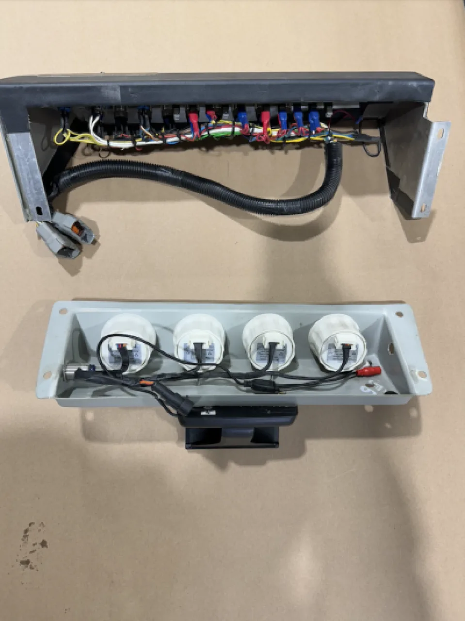 Lower dashboard assembly (old style)- USED