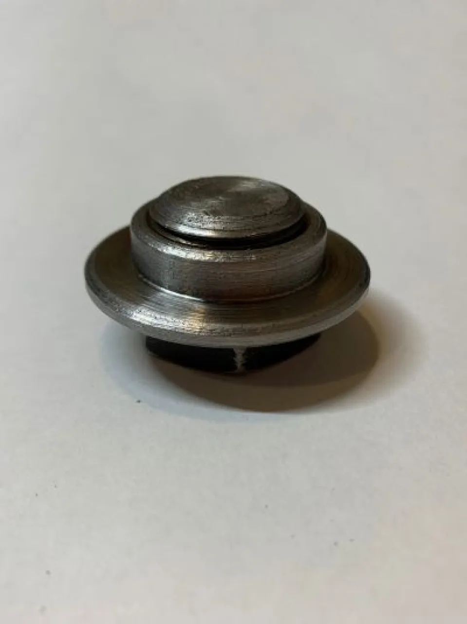 Drain plug assembly