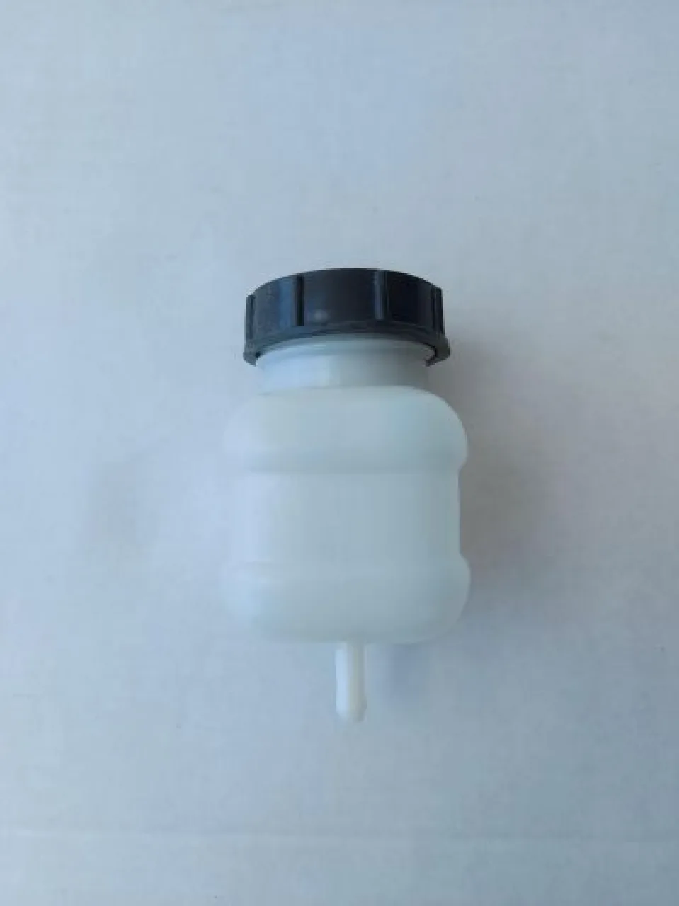 Master cylinder tank
