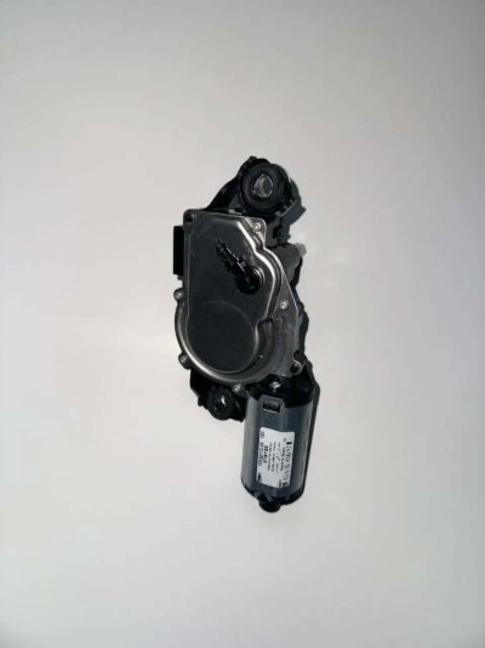 Side-mount wiper motor