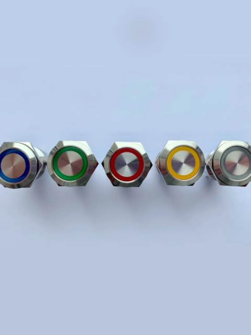 Pushbutton ON-OFF switch