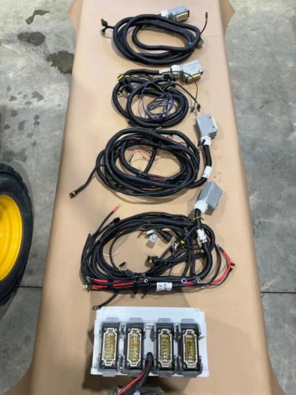 Electrical box and 5 main harnesses