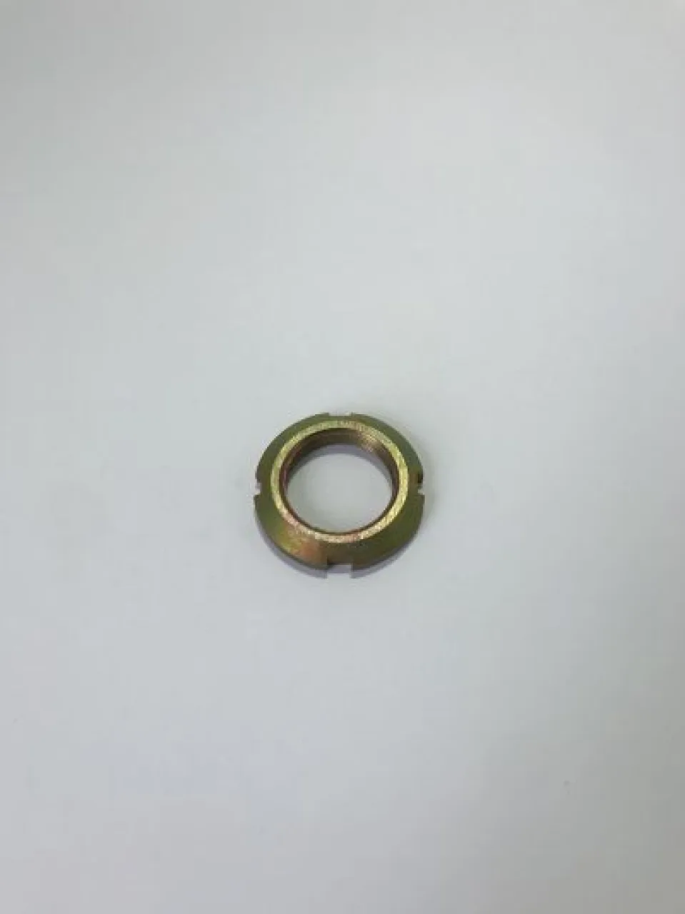 Eccentric nut
