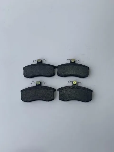 Brake pad set (4 pieces)