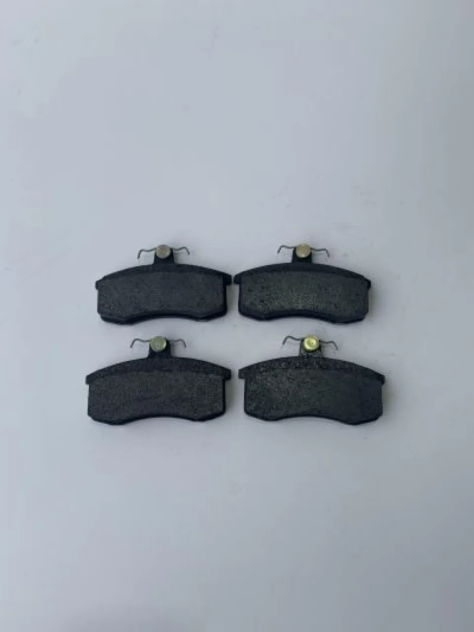 Brake pad set (4 pieces)